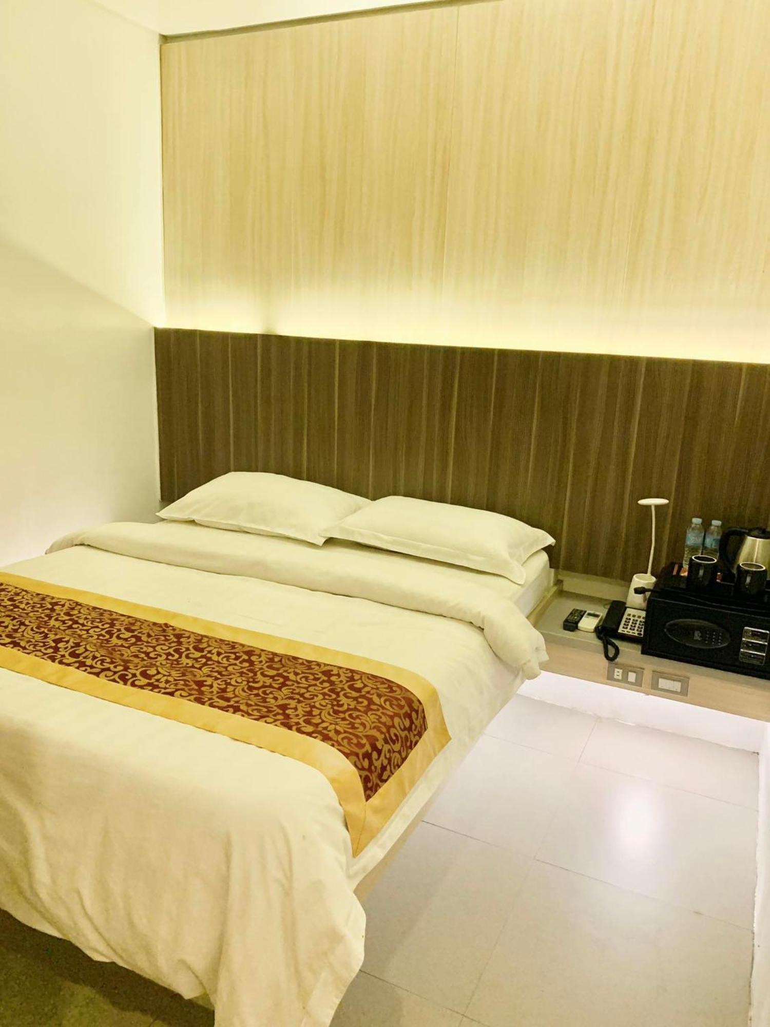 Kojo Hotel Tagum Exterior photo